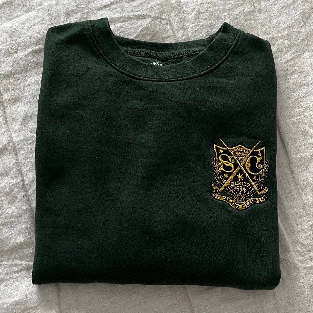 Harry Potter Slug Club Embroidered Sweatshirt S